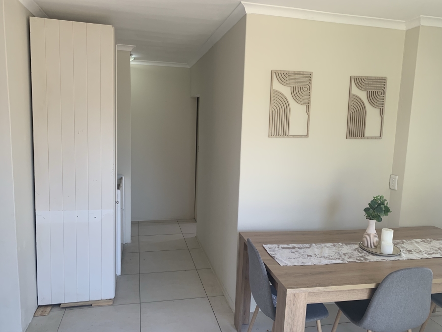 2 Bedroom Property for Sale in Table View Western Cape